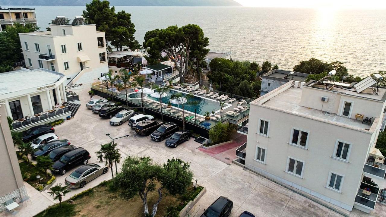 Le Palazzine Hotel วญอเรอ ภายนอก รูปภาพ