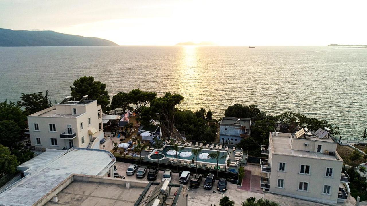 Le Palazzine Hotel วญอเรอ ภายนอก รูปภาพ
