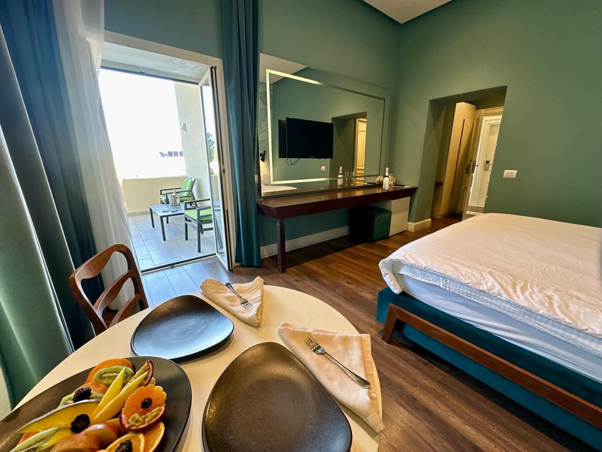 Le Palazzine Hotel วญอเรอ ภายนอก รูปภาพ